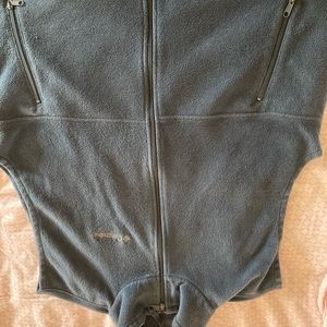 Columbia blue fleece vest